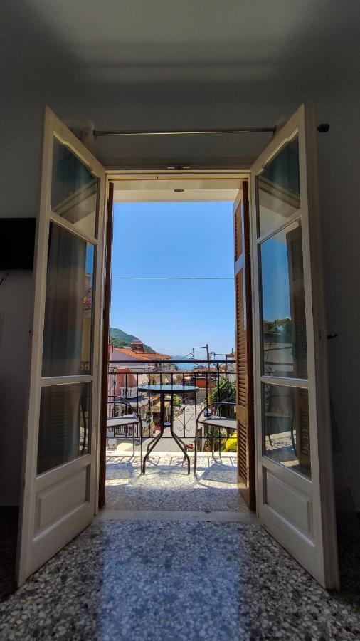 Xenia'S Rooms Parga Eksteriør bilde